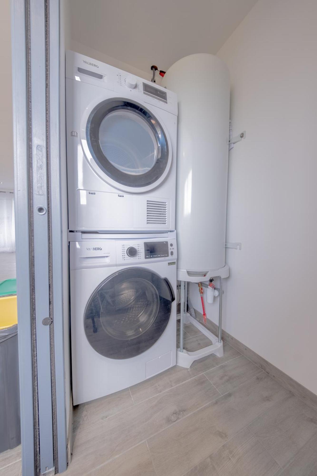 Le Trianon - Parking Prive Apartman Reims Kültér fotó
