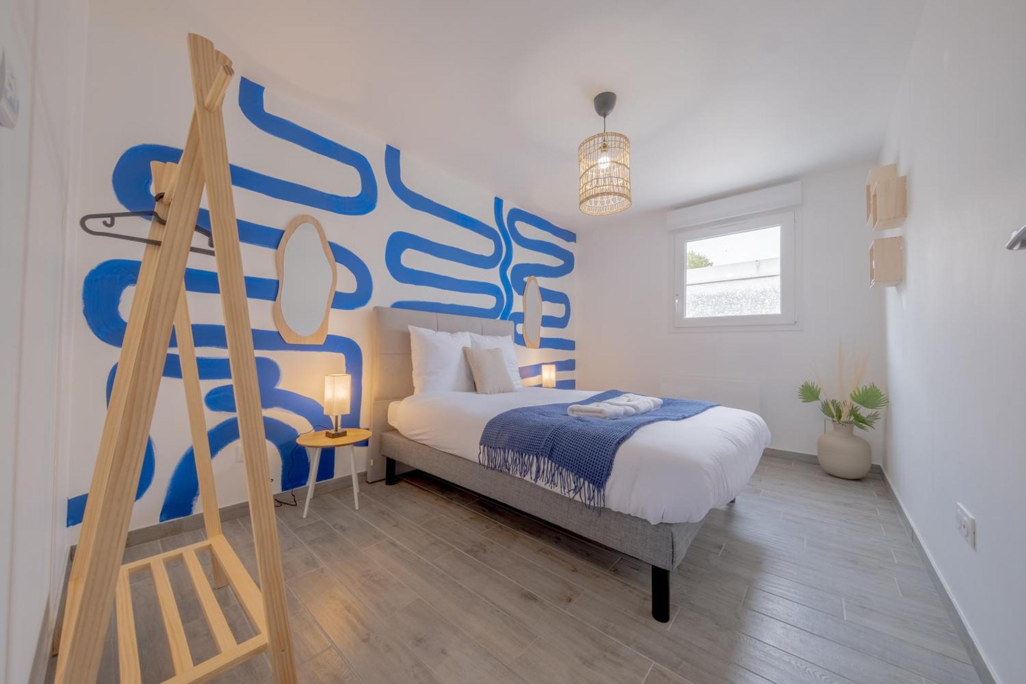Le Trianon - Parking Prive Apartman Reims Kültér fotó